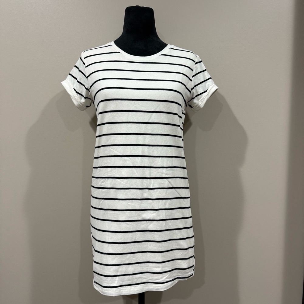 Lulus Cafe Society Black & Cream Striped T-Shirt Dress